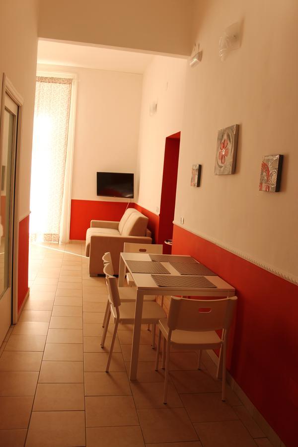 B&B La Torretta Chiaia Naples Exterior photo