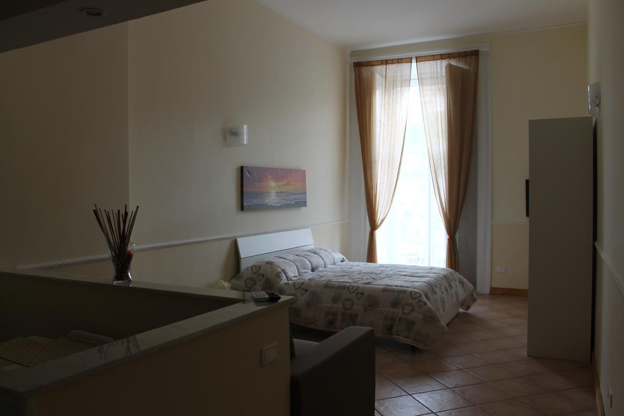 B&B La Torretta Chiaia Naples Exterior photo