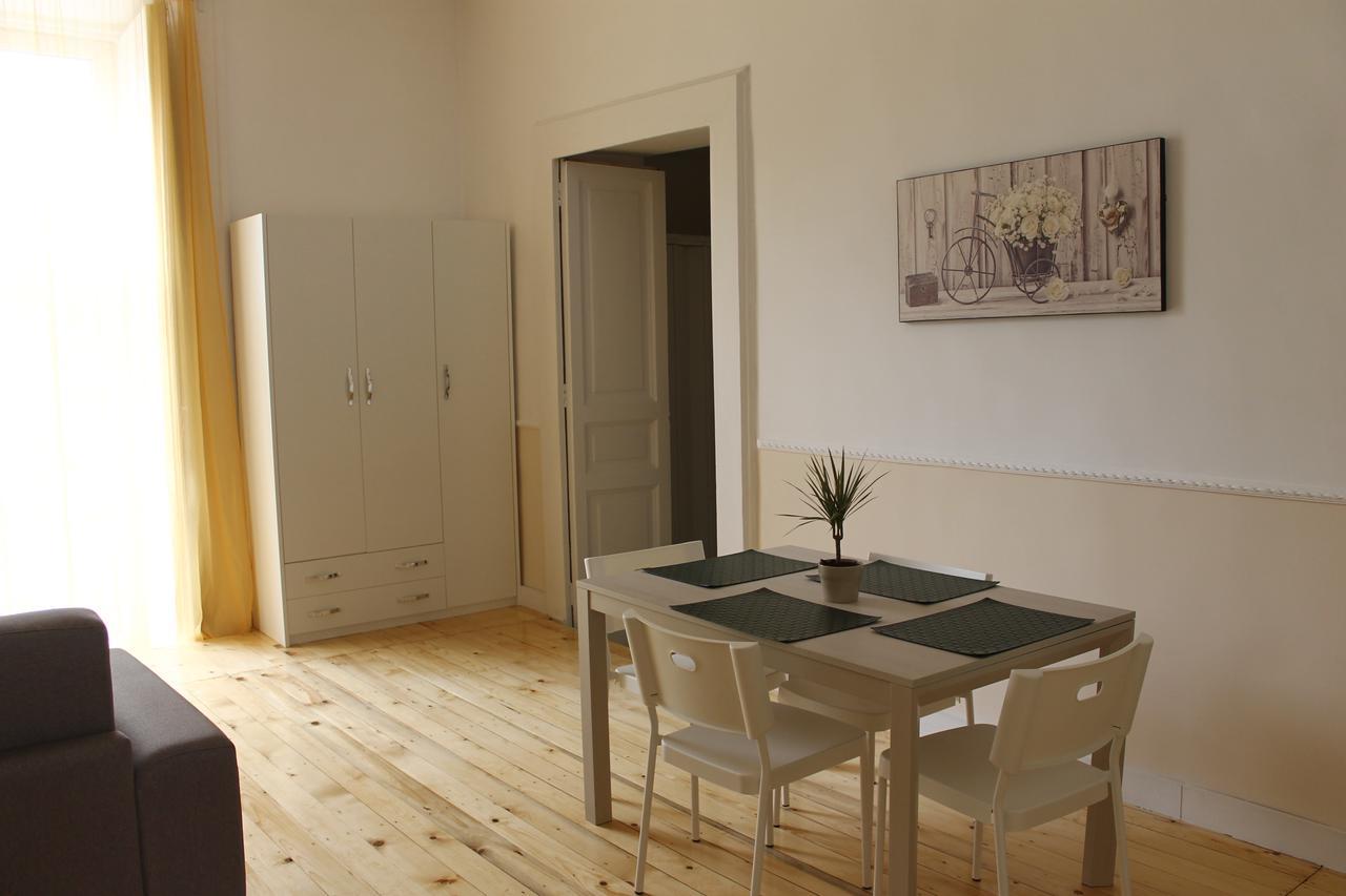 B&B La Torretta Chiaia Naples Exterior photo